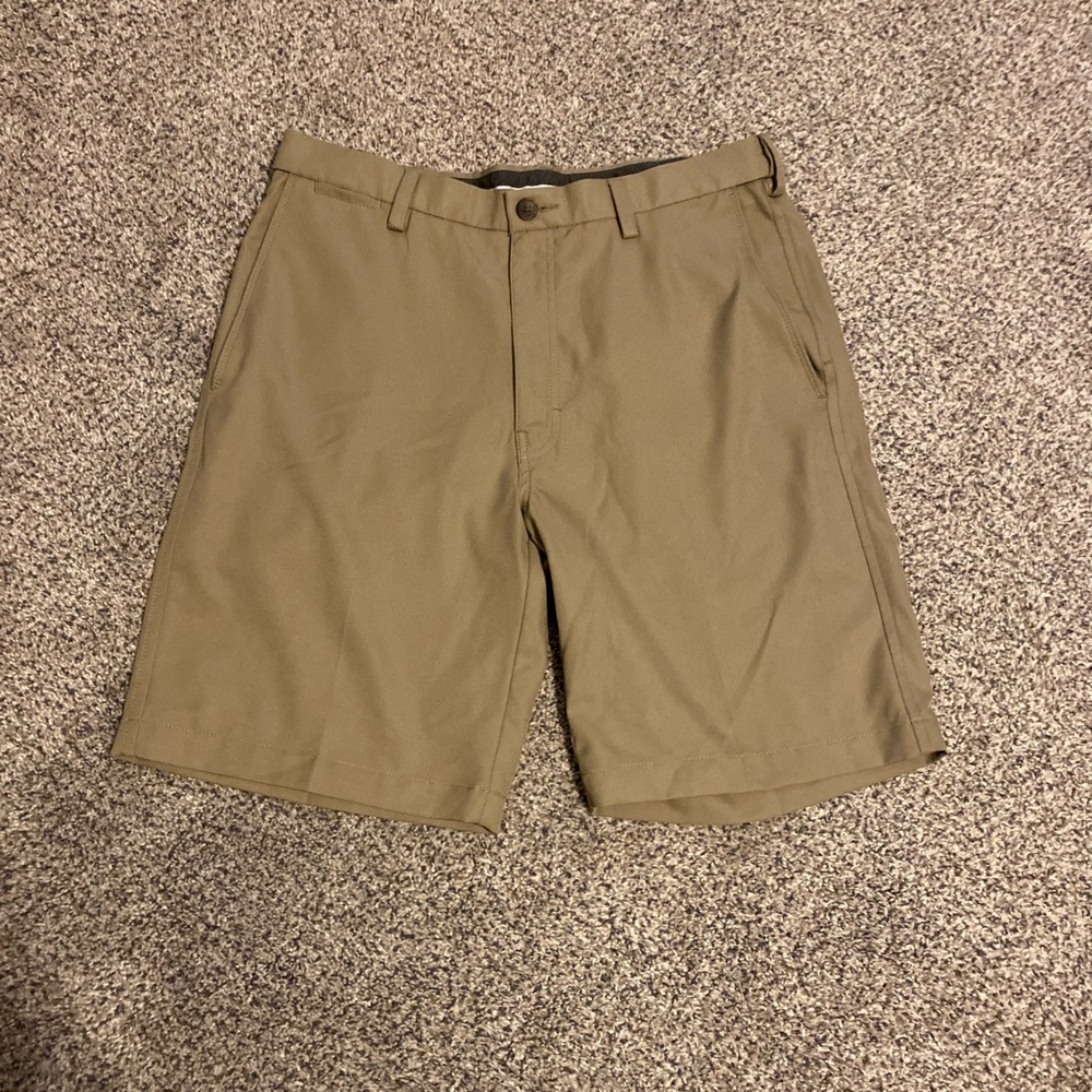 Haggar Men's Khaki Flat Front Shorts